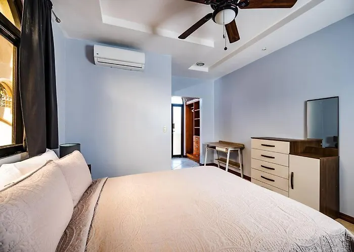 Aparthotel Pool & Ac Close To With Free Bikes!