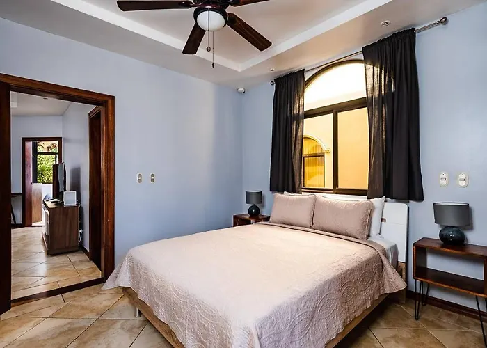 Pool & Ac Close To With Free Bikes! Aparthotel 4*
